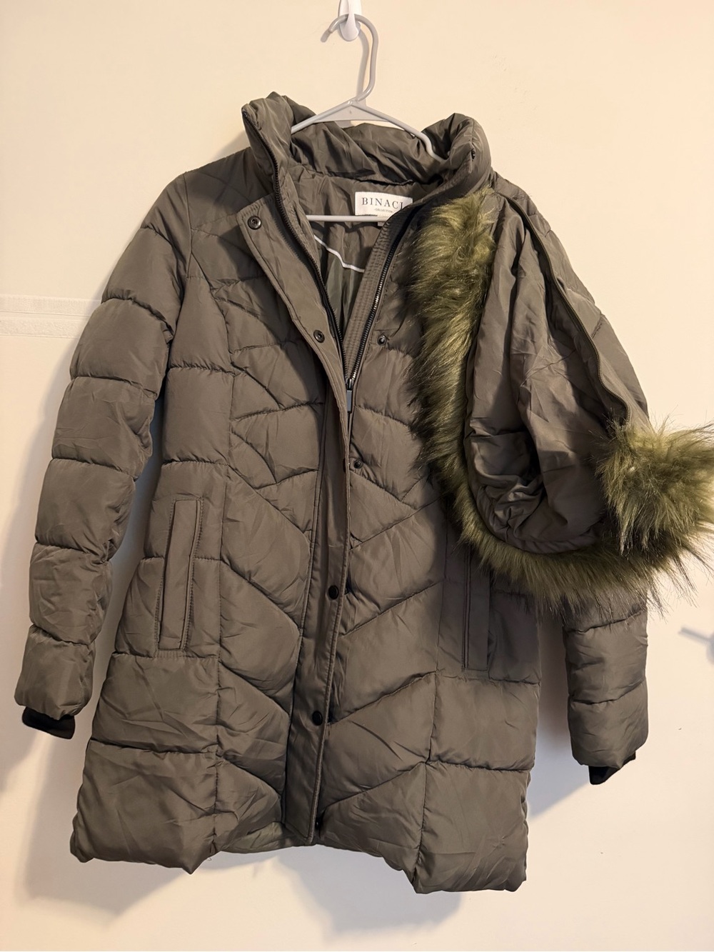 BINACI Olive Green Quilted Puffer Coat with Faux Fur Trim